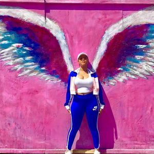 Meet your Posher, Gemmy